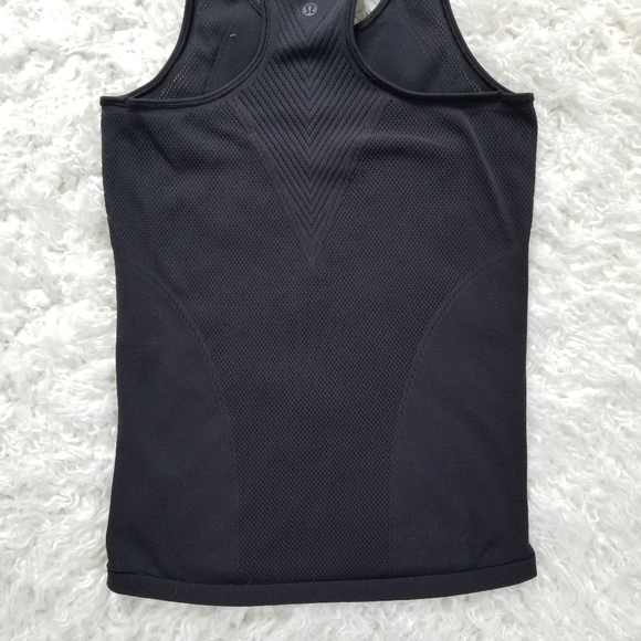 Lululemon Reveal Racerback Wourkout Tank - Picture 9 of 9